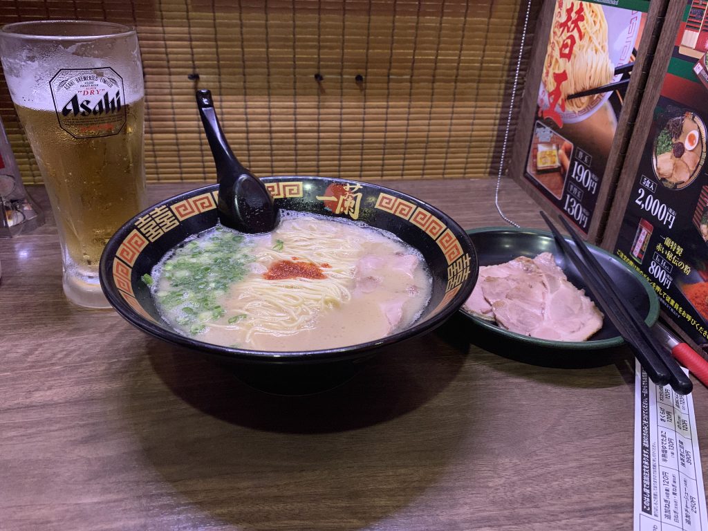 ramen and beer at ichiran